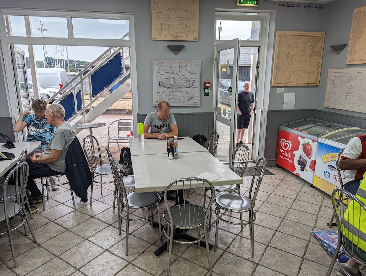 The Yellow Welly Photos 2